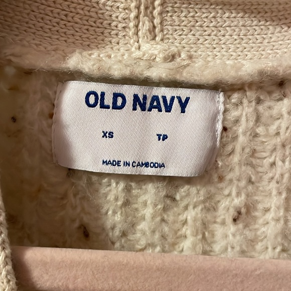 Old Navy Cardigan - Picture 2 of 4
